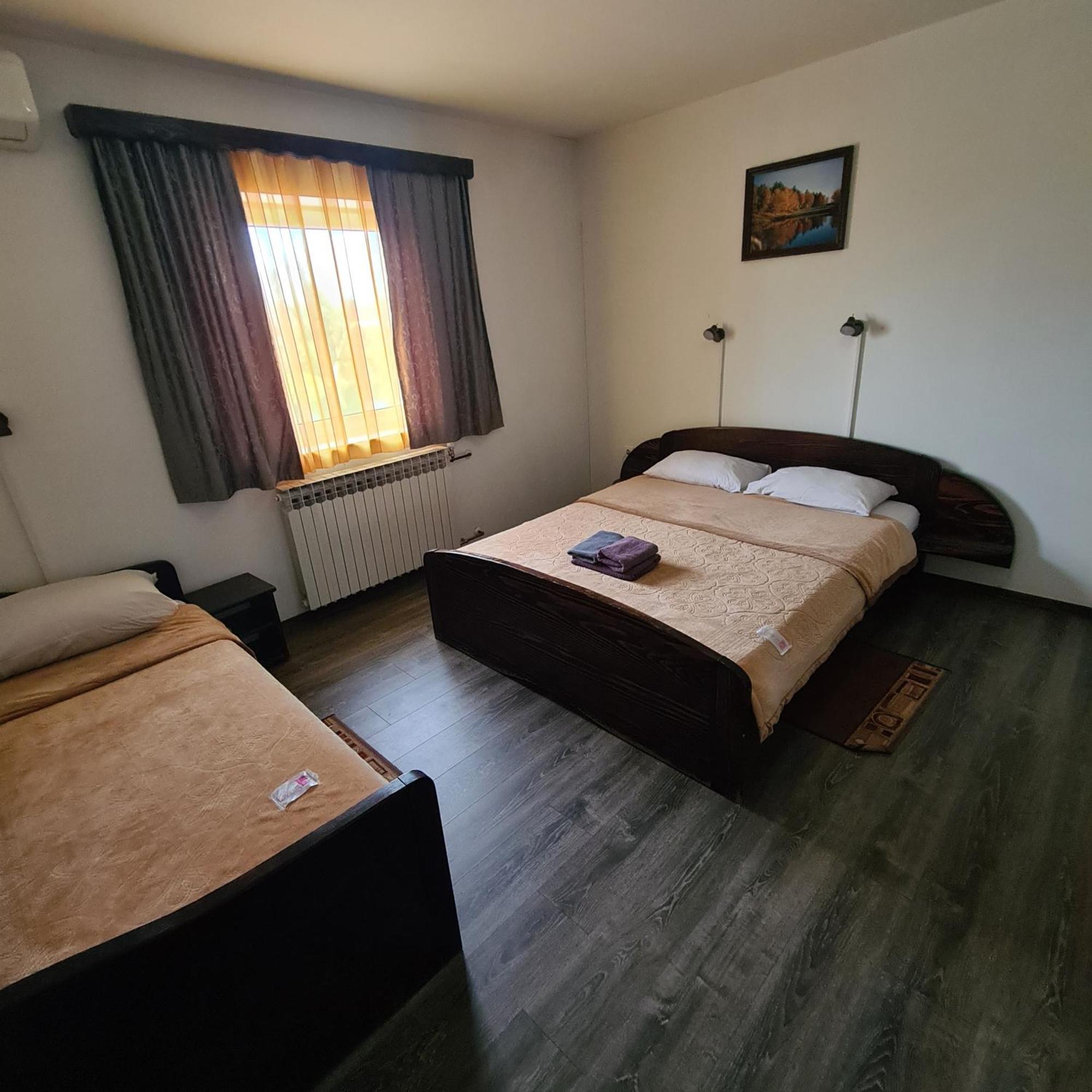 Guesthouse Kod mosta Karlovac Extérieur photo